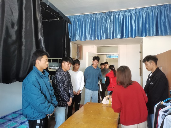 说明: C:\Users\Administrator\Desktop\Beat365唯一官方网站举办文明宿舍评比活动\Beat365唯一官方网站举办文明宿舍评比活动\2ae7d05fbd7225a7eb257915d662744.jpg