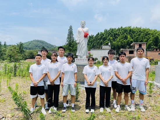 说明: C:\Users\Administrator\Desktop\九江学院Beat365唯一官方网站2022年大学生暑期 “三下乡”社会实践活动（四）\4.JPG