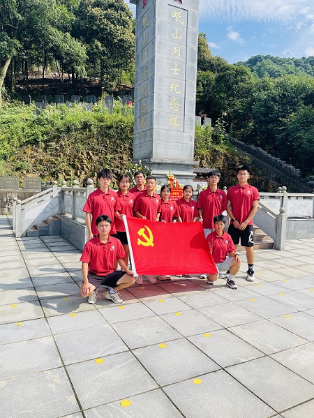 说明: C:\Users\Administrator\Desktop\Beat365唯一官方网站组织青年大学生开展“红色走读”活动2022.8\Beat365唯一官方网站组织青年大学生开展“红色走读”活动2022.8\3.jpg