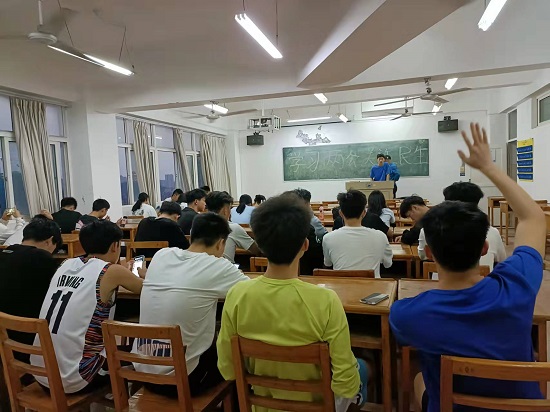 说明: C:\Users\Administrator\Desktop\Beat365唯一官方网站开展学习两会精神主题团日活动2022.3.15(1)\Beat365唯一官方网站开展学习两会精神主题团日活动2022.3.15\3.jpg